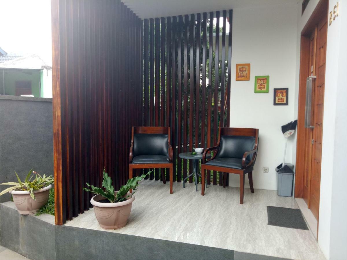 Homestay Syariah Cileunyi, Bandung Timur Экстерьер фото